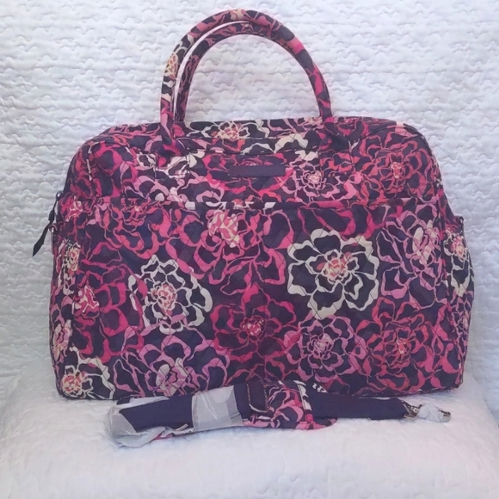 NWOT Vera Bradley Overnight Bag